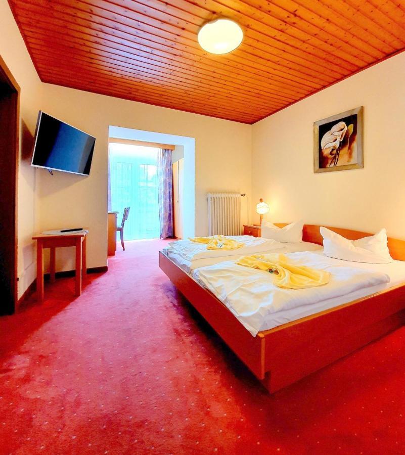 Hotel Zum Hirschen Lam Dış mekan fotoğraf