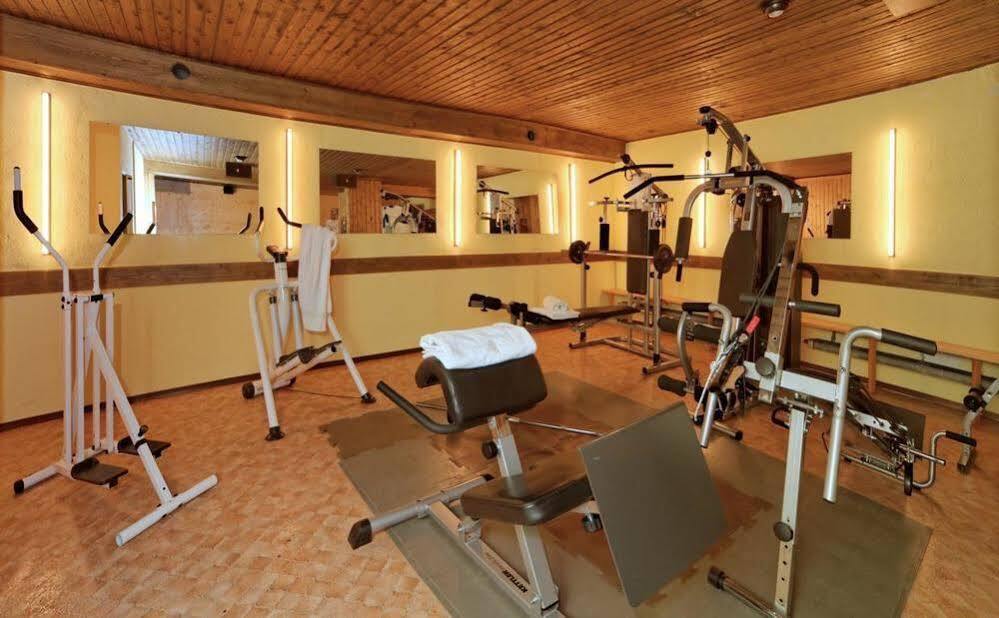 Hotel Zum Hirschen Lam Dış mekan fotoğraf